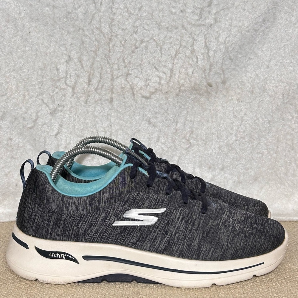 Skechers Womens Blue Go Walk Arch Fit Moon Shadows Sneakers Shoes SZ 10.5